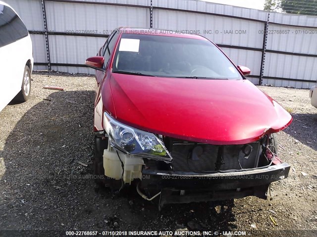 4T1BF1FK9DU640949 - 2013 TOYOTA CAMRY L/SE/LE/XLE 红色 照片 6
