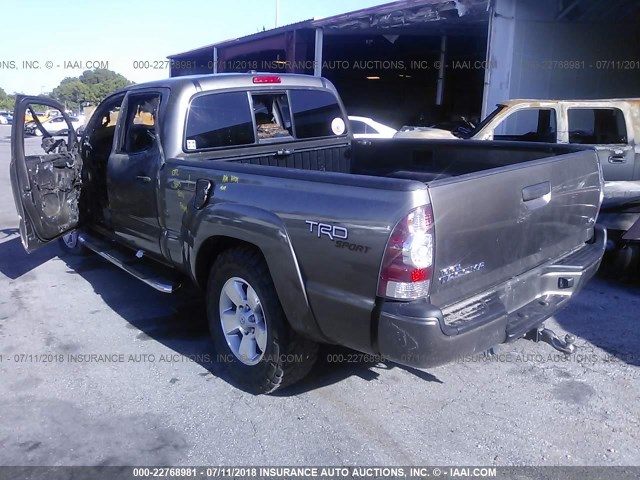 3TMMU4FN4BM034300 - 2011 TOYOTA TACOMA DOUBLE CAB LONG BED GRAY photo 3