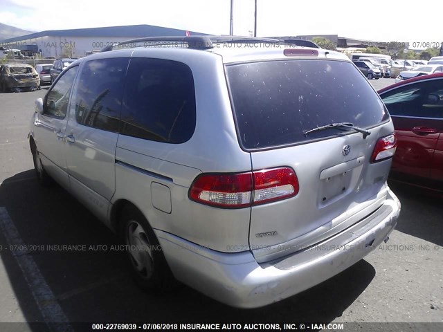 4T3ZF13C42U452100 - 2002 TOYOTA SIENNA LE/XLE SILVER photo 3