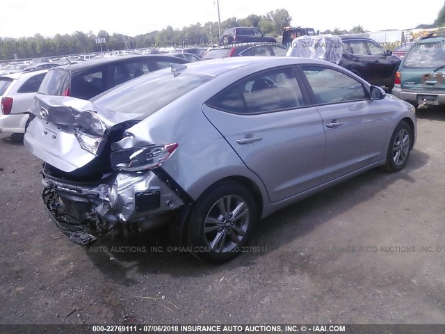 5NPD84LF6HH161436 - 2017 HYUNDAI ELANTRA SE/VALUE/LIMITED GRAY photo 4