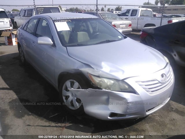 4T1BK46K67U547467 - 2007 TOYOTA CAMRY NEW GENERAT LE/XLE/SE SILVER photo 1