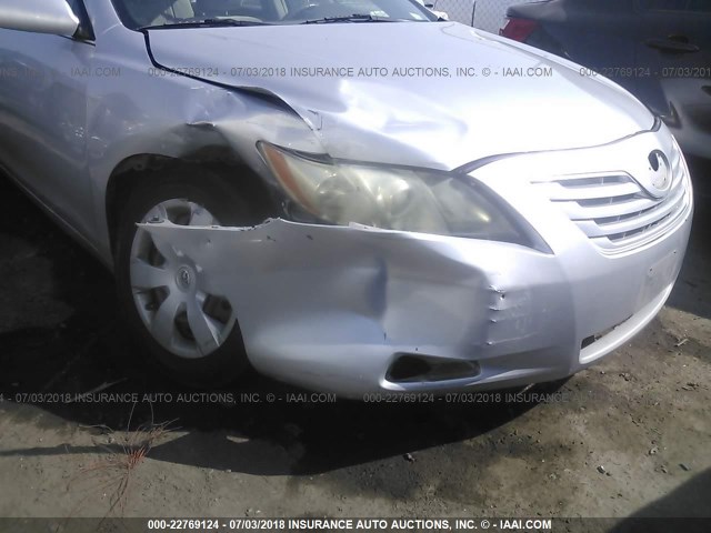 4T1BK46K67U547467 - 2007 TOYOTA CAMRY NEW GENERAT LE/XLE/SE SILVER photo 6