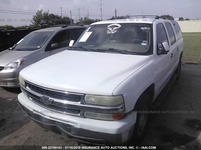 3GNEC16T81G218793 - 2001 CHEVROLET SUBURBAN C1500 WHITE photo 2