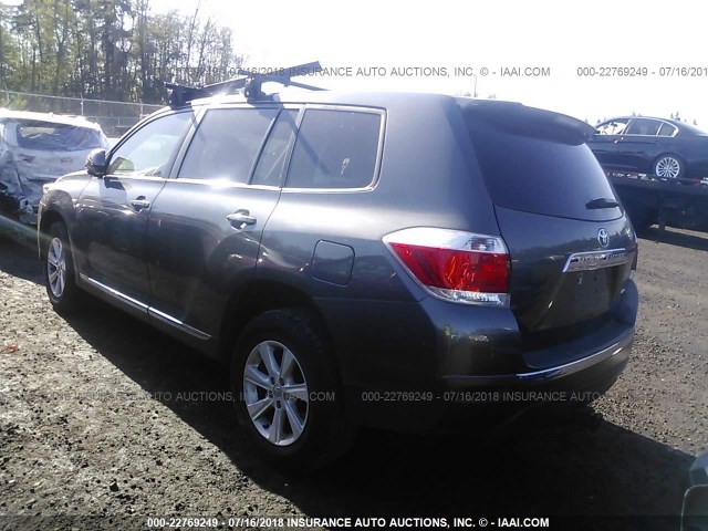 5TDBK3EHXDS213446 - 2013 TOYOTA HIGHLANDER PLUS/SE GRAY photo 3