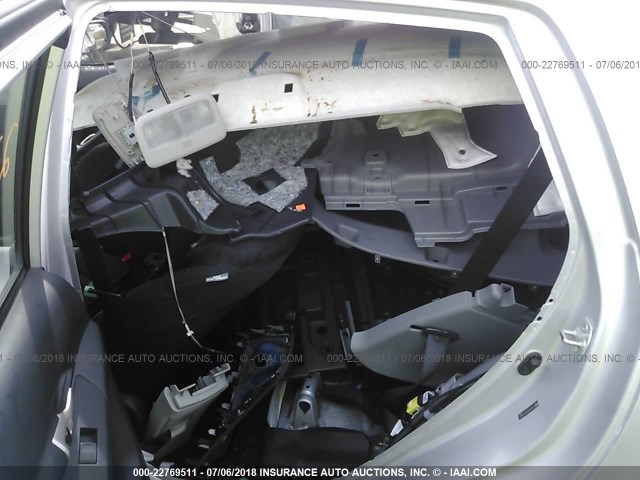 2T1KU4EE8CC812987 - 2012 TOYOTA COROLLA MATRIX  SILVER photo 8