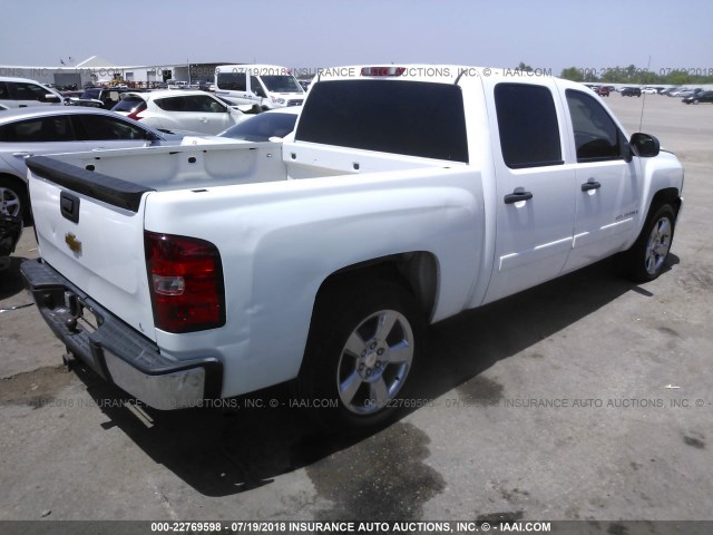 2GCEC13C571606854 - 2007 CHEVROLET SILVERADO C1500 CREW CAB WHITE photo 4