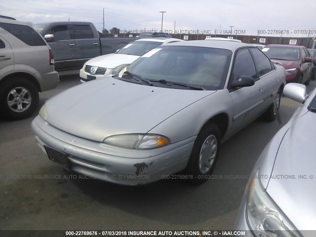 1B3HD46F4SF663051 - 1995 DODGE INTREPID SILVER photo 2