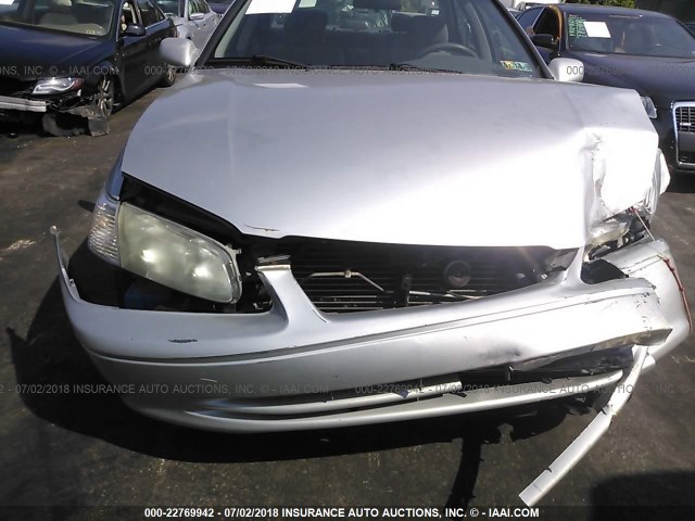 4T1BG22K21U854895 - 2001 TOYOTA CAMRY CE/LE/XLE GRAY photo 6