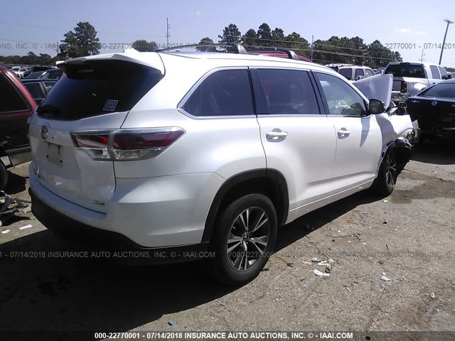 5TDKKRFHXGS161838 - 2016 TOYOTA HIGHLANDER XLE თეთრი ფოტო 4