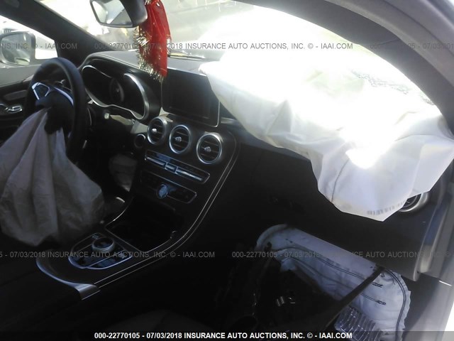 WDDWJ4KB5HF523686 - 2017 MERCEDES-BENZ C 300 4MATIC WHITE photo 5