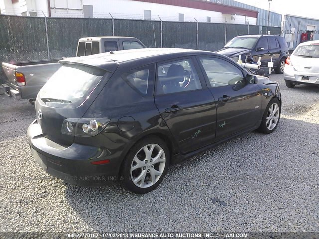 JM1BK344X81829021 - 2008 MAZDA 3 HATCHBACK BLACK photo 4