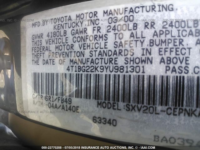 4T1BG22K9YU981301 - 2000 TOYOTA CAMRY CE/LE/XLE GREEN photo 9