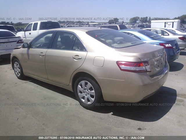 4T1BF3EK0AU030270 - 2010 TOYOTA CAMRY SE/LE/XLE 金色 照片 3