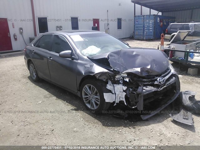 4T1BF1FK4FU478232 - 2015 TOYOTA CAMRY LE/XLE/SE/XSE GRAY photo 1