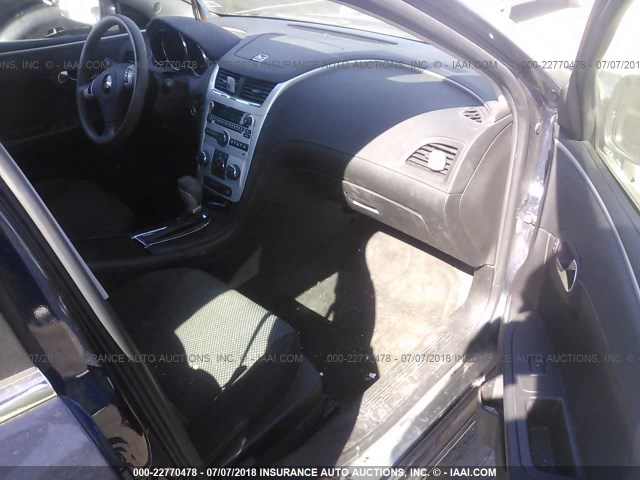 1G1ZC5EBXAF270639 - 2010 CHEVROLET MALIBU 1LT BLUE photo 5