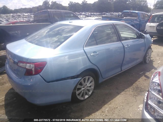 4T1BK1FK8CU521347 - 2012 TOYOTA CAMRY SE/XLE BLUE photo 4