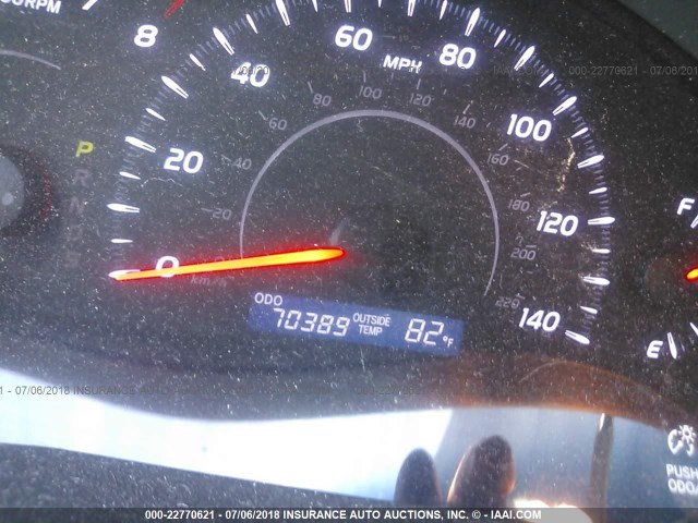 4T1BF3EK8AU084805 - 2010 TOYOTA CAMRY SE/LE/XLE SILVER photo 7