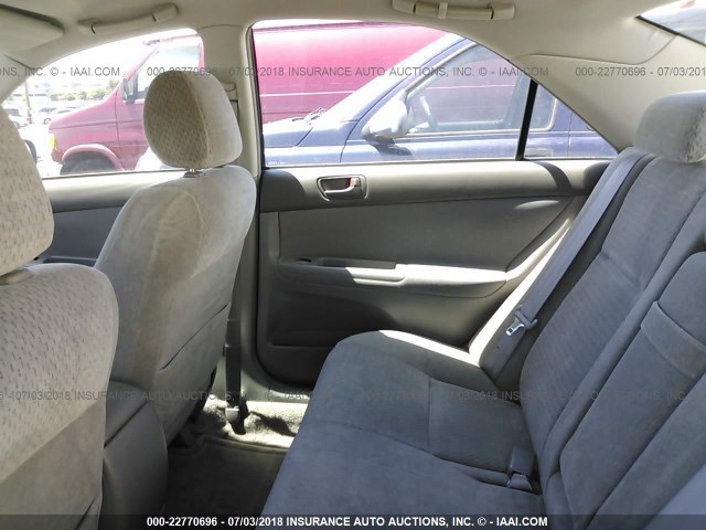 JTDBE32K920117993 - 2002 TOYOTA CAMRY LE/XLE/SE ლურჯი ფოტო 8