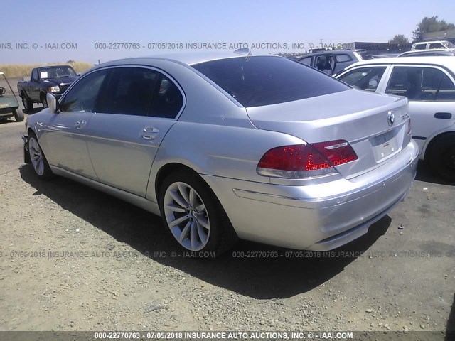 WBAHN83567DT67205 - 2007 BMW 750 SILVER photo 3