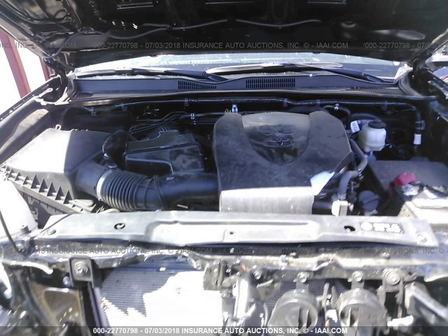 3TMCZ5AN8JM139821 - 2018 TOYOTA TACOMA DBL CAB/SR/TRDSPT/OR/PRO შავი ფოტო 10