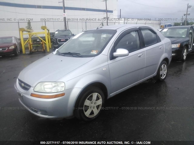 KL1TD56646B617304 - 2006 CHEVROLET AVEO LS SILVER photo 2