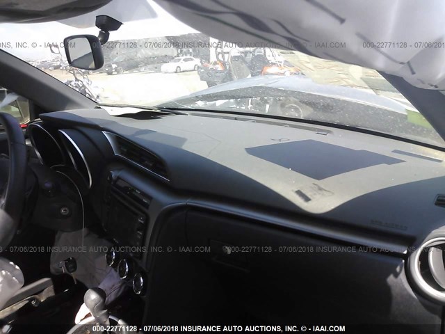 JTKJF5C76FJ013405 - 2015 TOYOTA SCION TC 黑色 照片 5