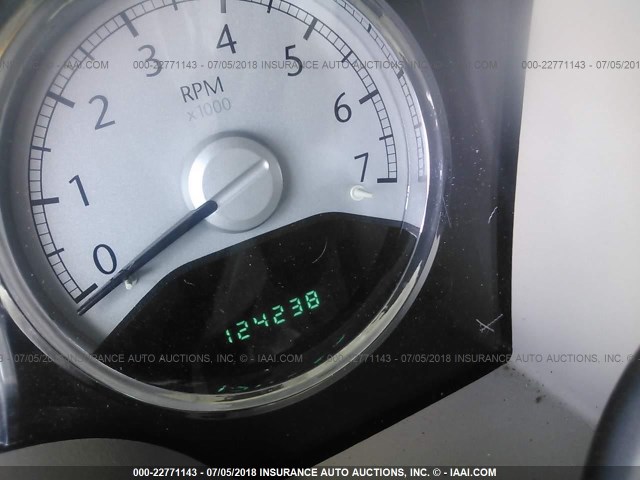 1A8HX58257F541918 - 2007 CHRYSLER ASPEN LIMITED SILVER photo 7