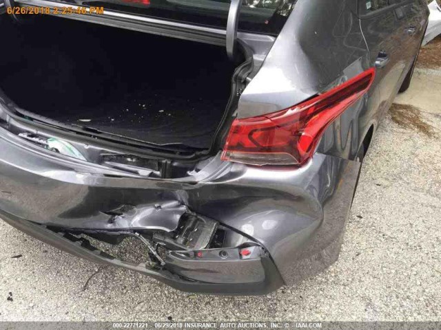 3KPC24A32JE020640 - 2018 HYUNDAI ACCENT SEL GRAY photo 13