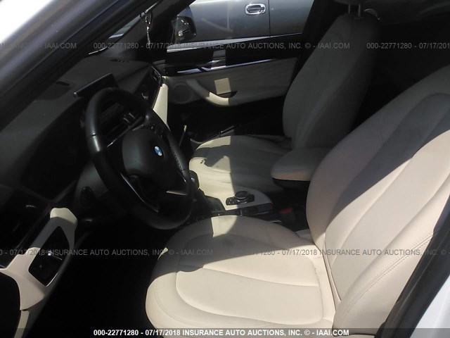 WBXHT3C31GP881006 - 2016 BMW X1 XDRIVE28I 白色 照片 5