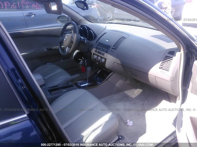 1N4AL11D75C257946 - 2005 NISSAN ALTIMA S/SL BLUE photo 5