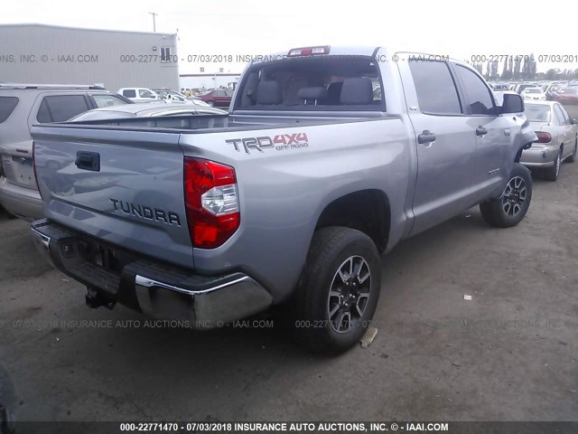 5TFDY5F1XFX475825 - 2015 TOYOTA Tundra CREWMAX SR5/TRD PRO GRAY photo 4