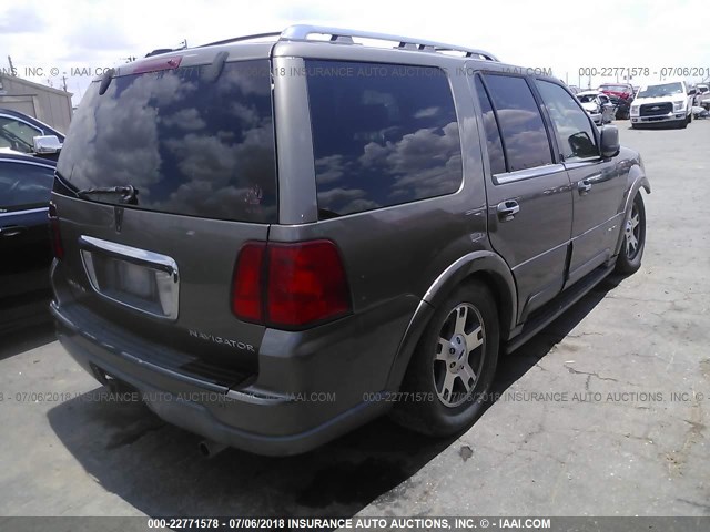 5LMFU28R43LJ02569 - 2003 LINCOLN NAVIGATOR 灰色 照片 4