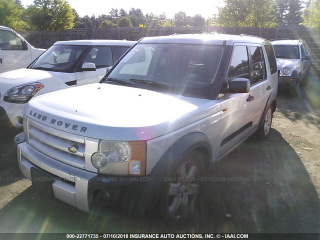 SALAF25455A313338 - 2005 LAND ROVER LR3 HSE SILVER photo 2