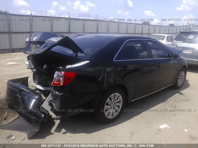 4T1BF1FK5CU087358 - 2012 TOYOTA CAMRY SE/LE/XLE 黑色 照片 4