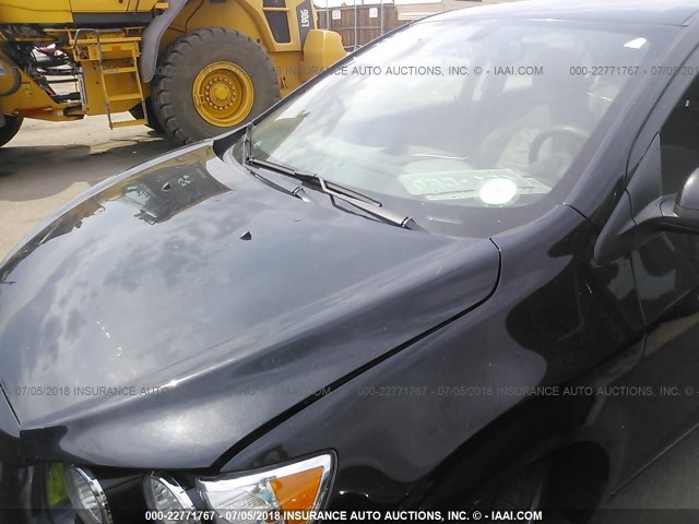 1G1JB5SH9F4173959 - 2015 CHEVROLET SONIC LS 黑色 照片 6