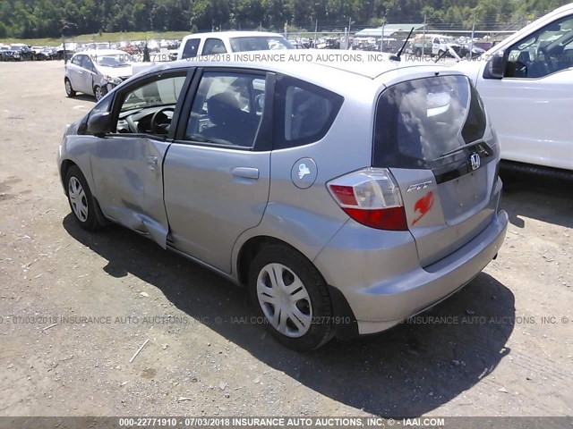 JHMGE8H26AC001575 - 2010 HONDA FIT SILVER photo 3