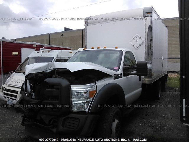 1FDUF4GY4EEB08596 - 2014 FORD F450 SUPER DUTY WHITE photo 2