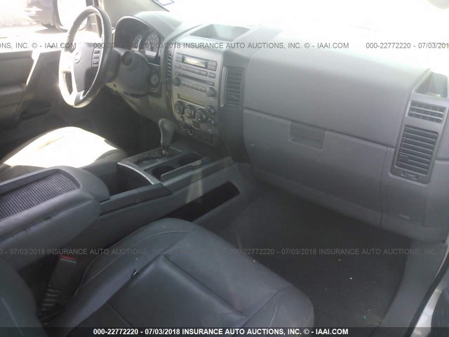 5N1AA08A27N703669 - 2007 NISSAN ARMADA SE/LE SILVER photo 5