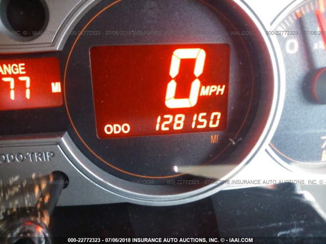 JTLKE50E481041602 - 2008 TOYOTA SCION XB BLACK photo 7