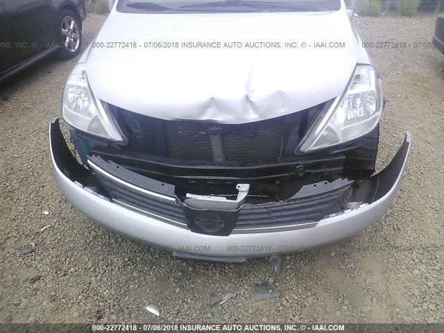 3N1BC13EX9L436239 - 2009 NISSAN VERSA S/SL SILVER photo 6