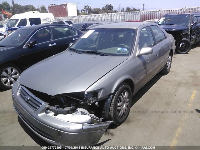 JT2BG22K2Y0383457 - 2000 TOYOTA CAMRY CE/LE/XLE 灰色 照片 2
