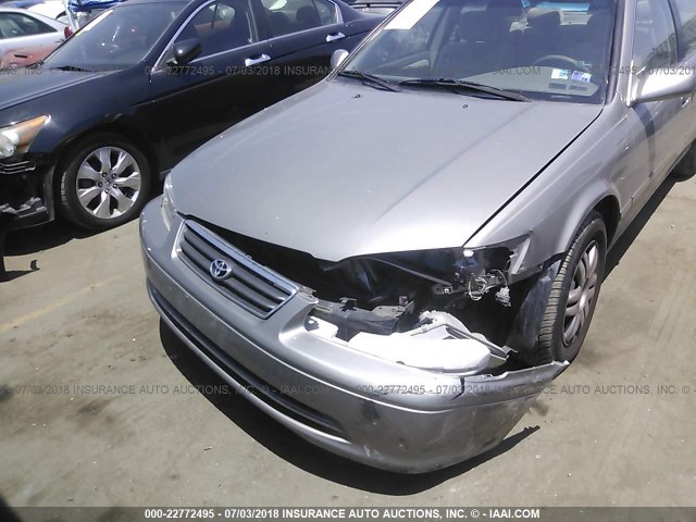 JT2BG22K2Y0383457 - 2000 TOYOTA CAMRY CE/LE/XLE 灰色 照片 6