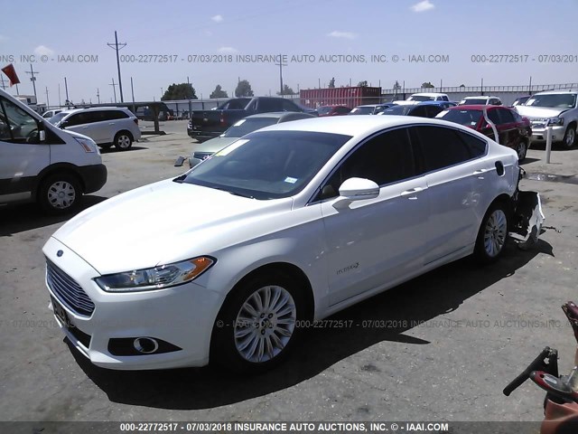 3FA6P0LU0ER355414 - 2014 FORD FUSION SE HYBRID WHITE photo 2