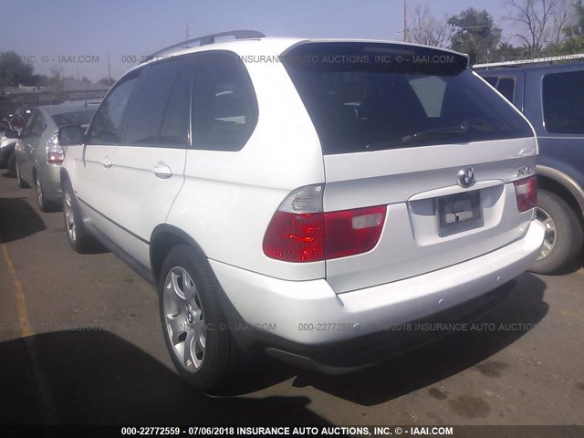 5UXFB33523LH48699 - 2003 BMW X5 4.4I WHITE photo 3