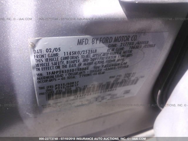 1FAFP24105G158864 - 2005 FORD FIVE HUNDRED SEL SILVER photo 9