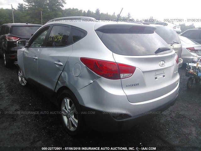 KM8JUCAC3DU711947 - 2013 HYUNDAI TUCSON GLS/LIMITED SILVER photo 3