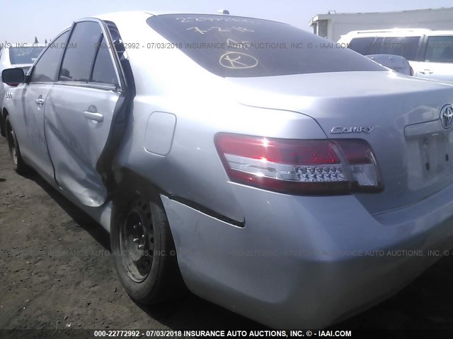 4T1BF3EK0AU088332 - 2010 TOYOTA CAMRY SE/LE/XLE SILVER photo 6