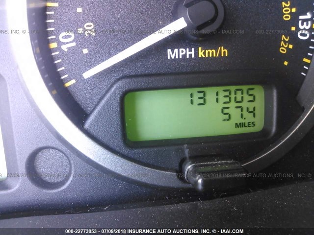 SALFT2BN1AH172295 - 2010 LAND ROVER LR2 HSE TECHNOLOGY BLACK photo 7