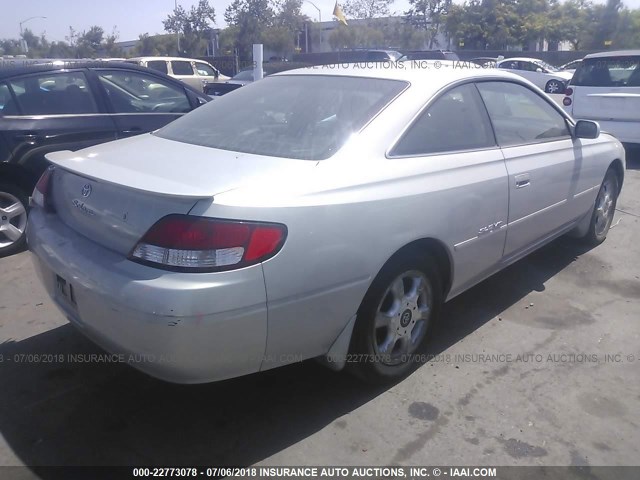 2T1CF28P2YC413144 - 2000 TOYOTA CAMRY SOLARA SE/SLE ვერცხლისფერი ფოტო 4