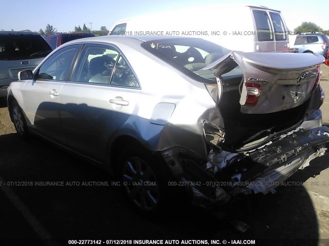 4T1BK46K29U078459 - 2009 TOYOTA CAMRY SE/LE/XLE SILVER photo 3